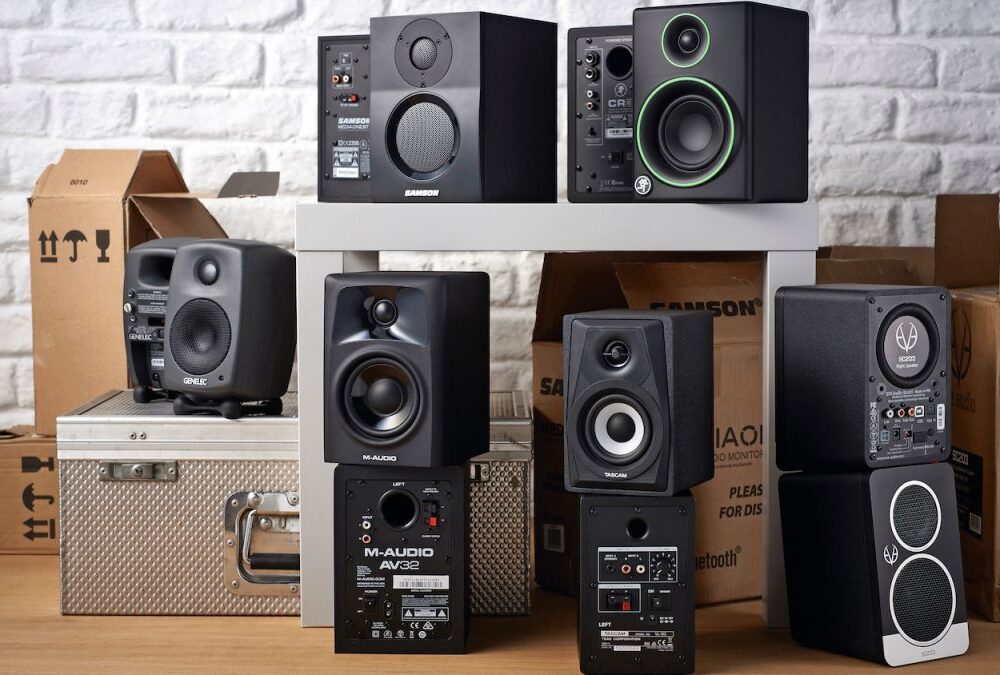5 Best Speakers For Piano Music 2021
